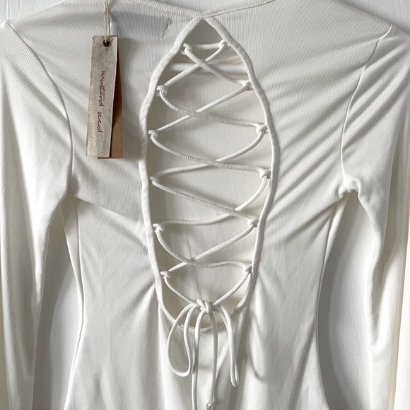 Tie-Back Long Sleeve Bodysuit - Picture 4 of 5